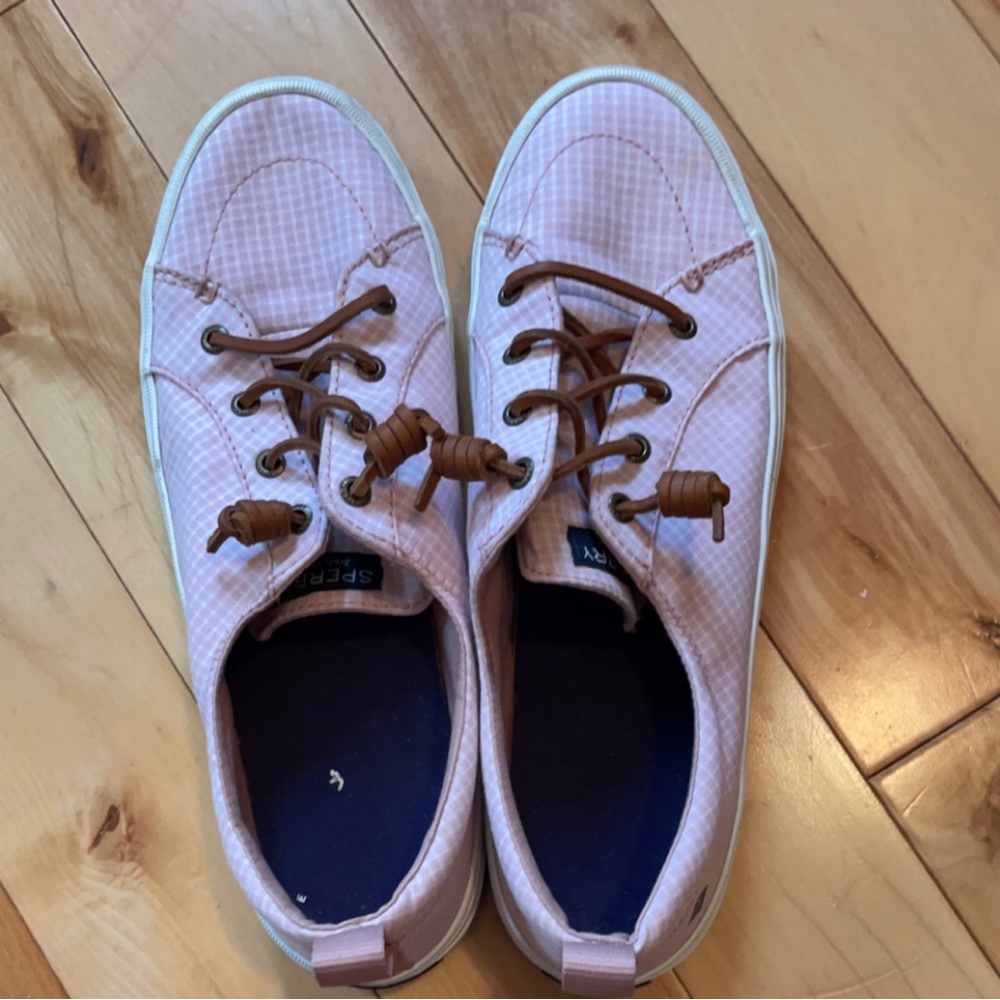 Size 10 Sperry boat shoe